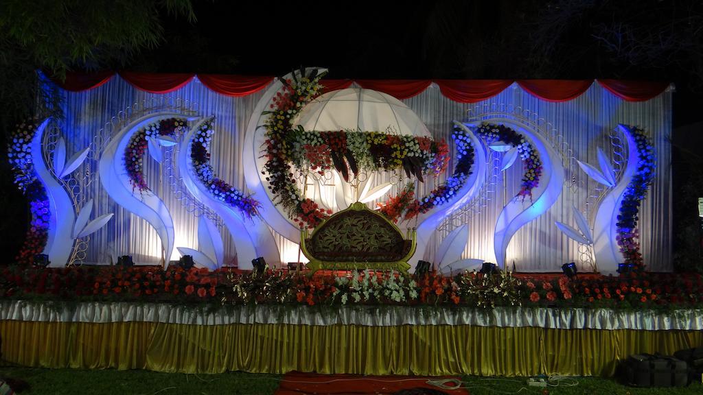 Hotel Paradise - Mysore Dasaprakash Group Kültér fotó
